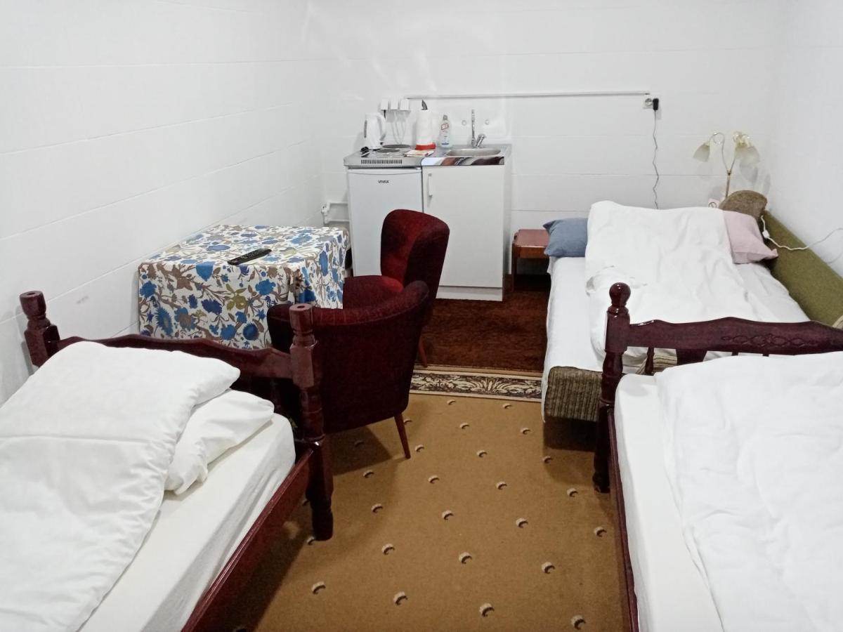 Apartman Dragulj 2 Kula Exterior photo